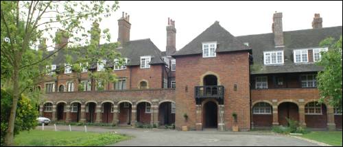 Meadway Court gg